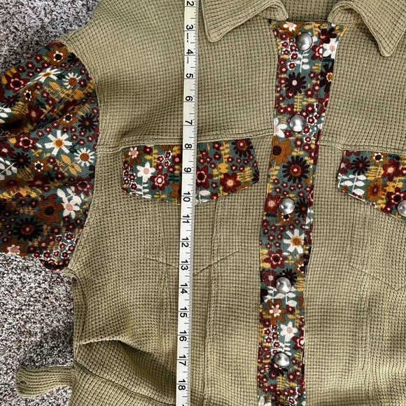 POL Olive and Floral Jean Jacket - Picture 4 of 6